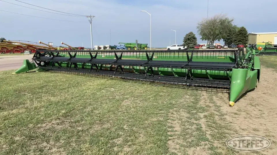 2010 John Deere 635F HydraFlex Flex Head