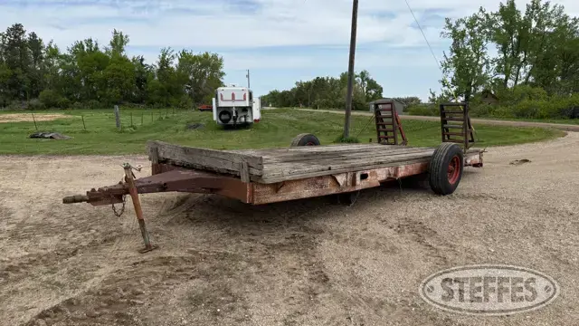 Shop-built single axle equipment trailer