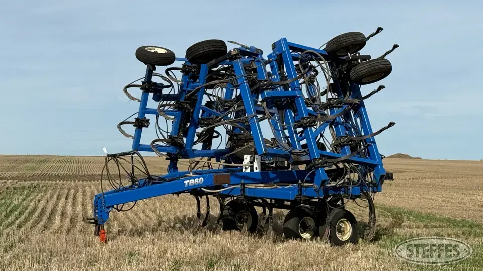 2011 Behnke Enterprises TB60 NH3 Applicator