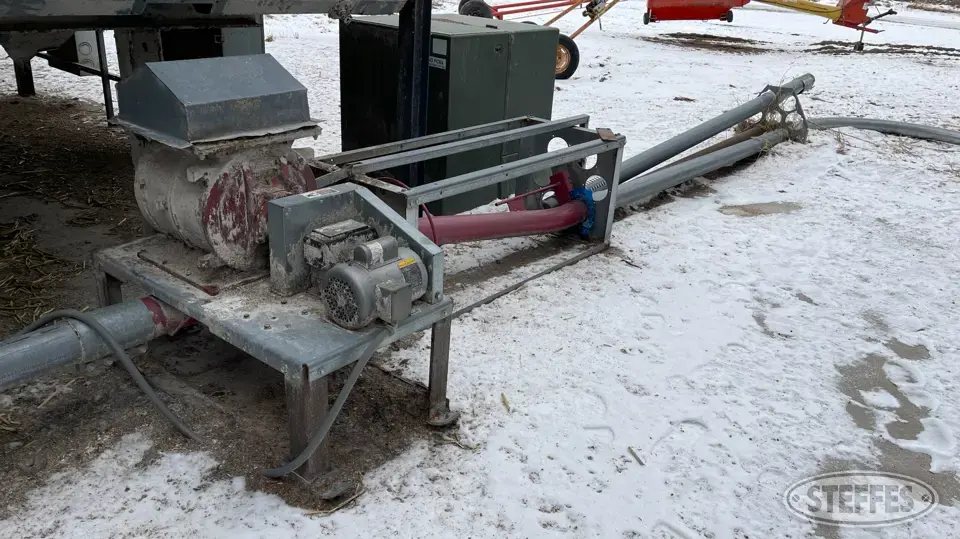 2011 DMC Trans-Fer Pneumatic Grain Equipment