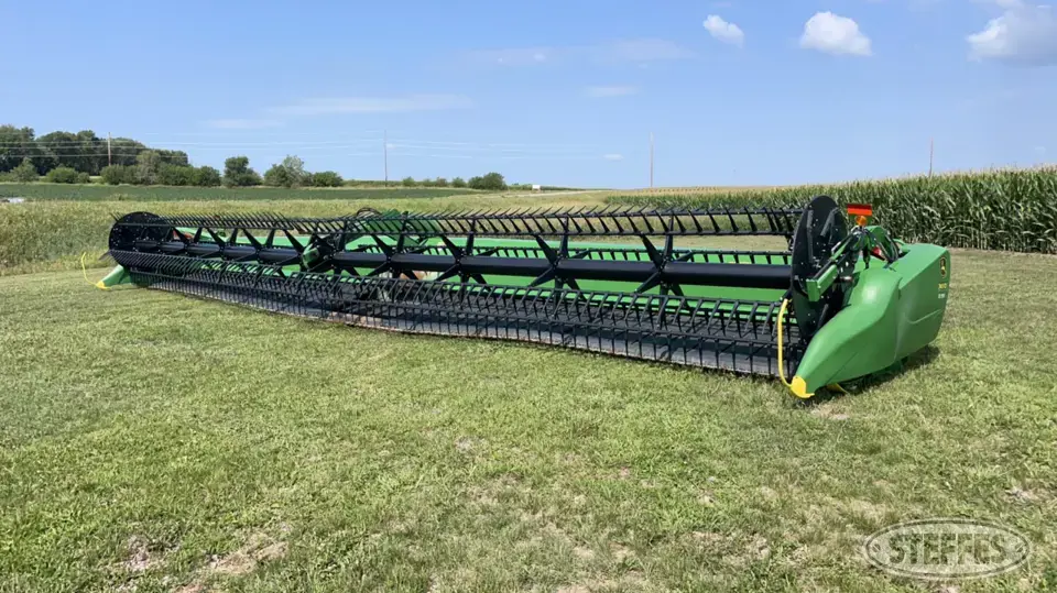 2019 John Deere 745FD Draper Head