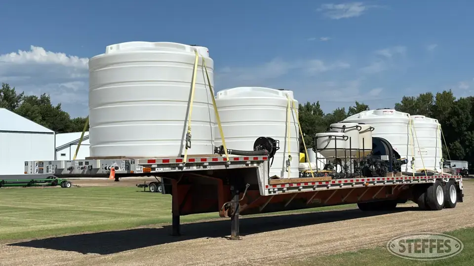 2000 Wilson CFD900 Step Deck Trailer