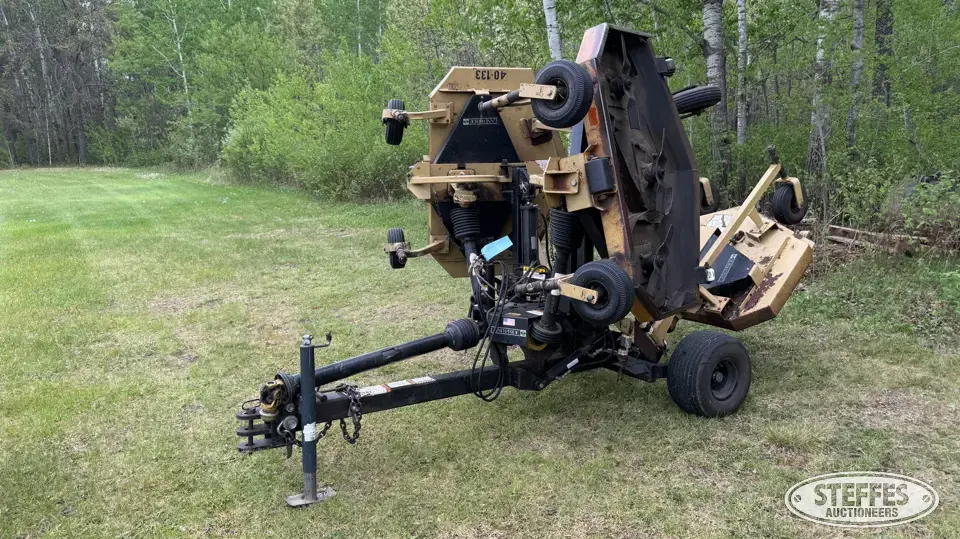 Land Pride finish mower