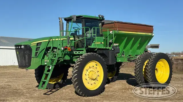 2007 John Deere 4930