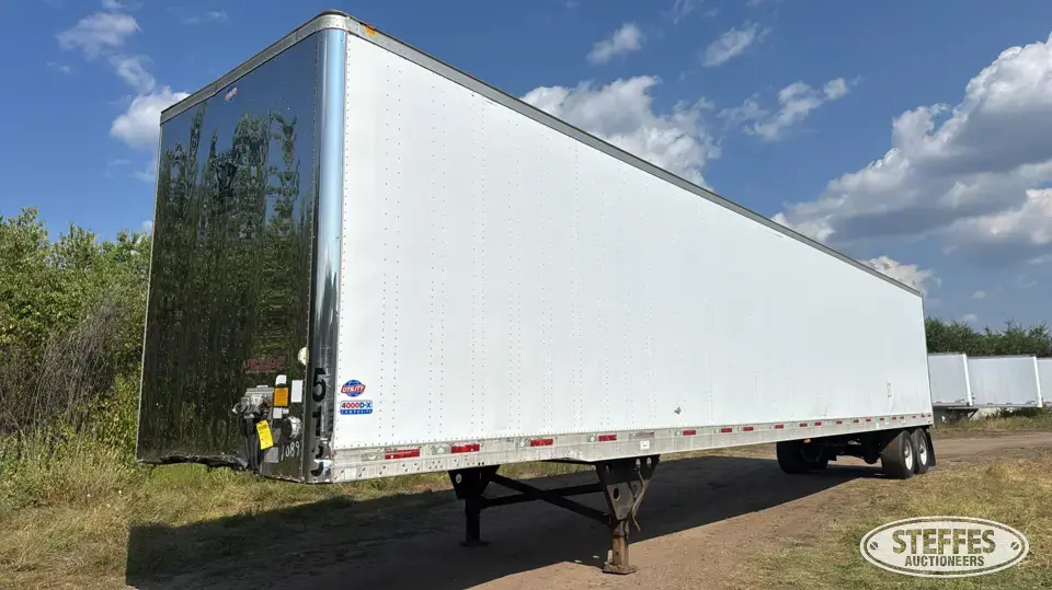2010 Utility VS2DX Van Trailer