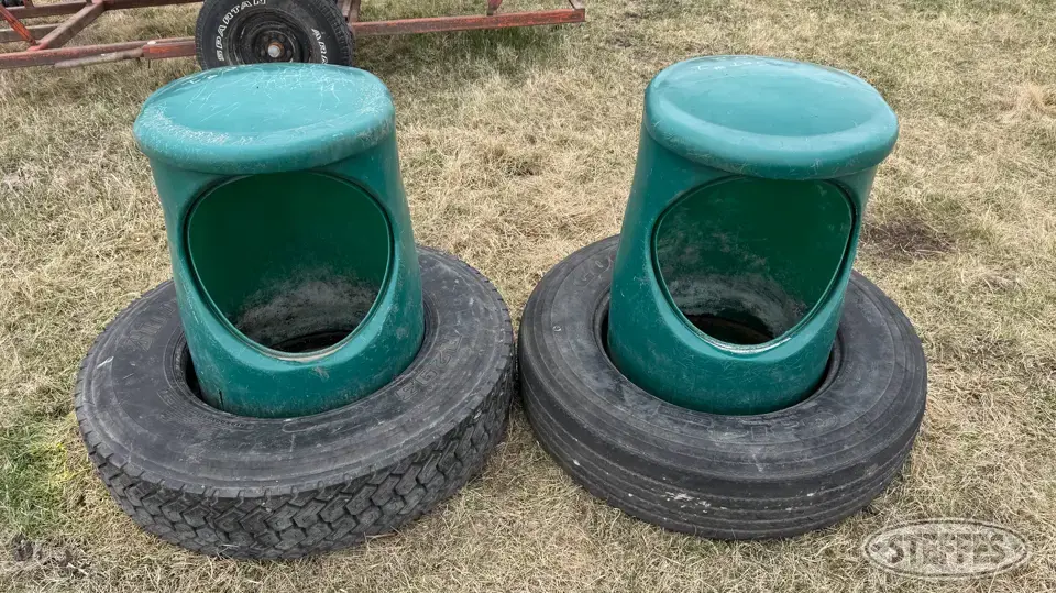 AmeriAg Feeders and Bunk