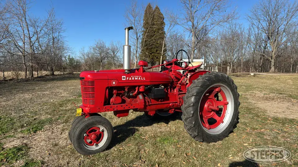 1948 Farmall H Collectible Tractor