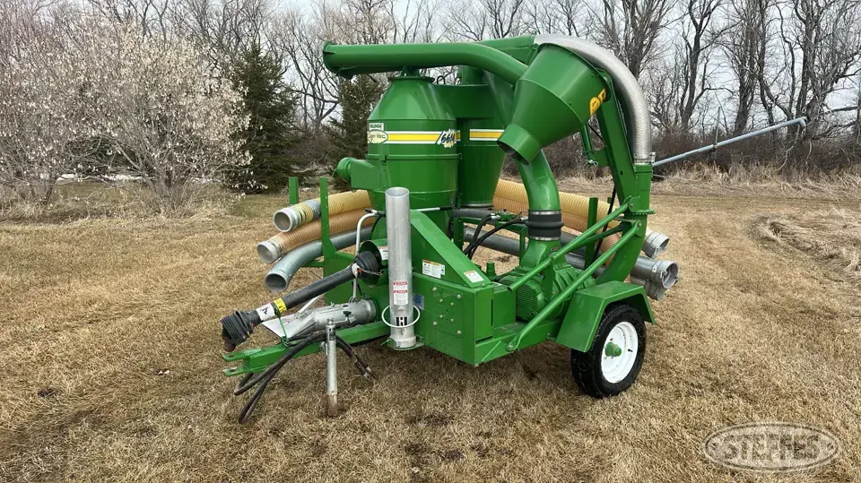 2012 Walinga Agri-Vac 6614 Pneumatic Grain Equipment