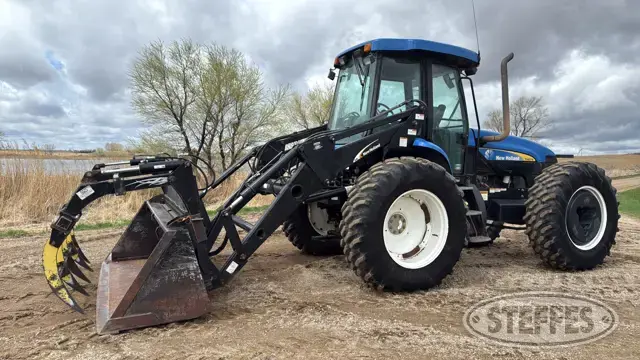 2011 New Holland TV6070