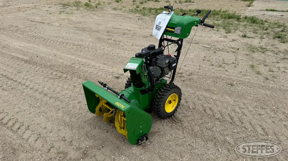 John Deere 827E Snowblowers-Other