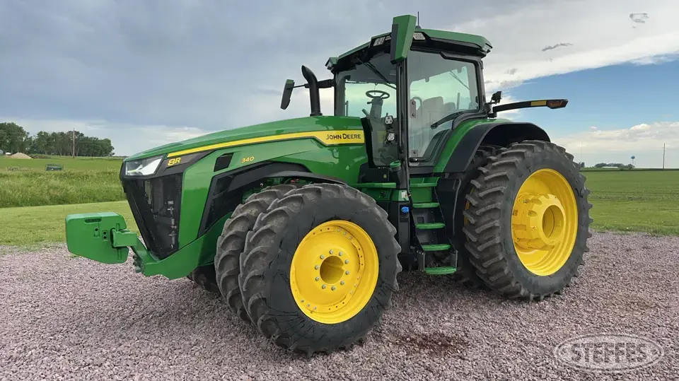 2022 John Deere 8R 340 MFWD Tractor