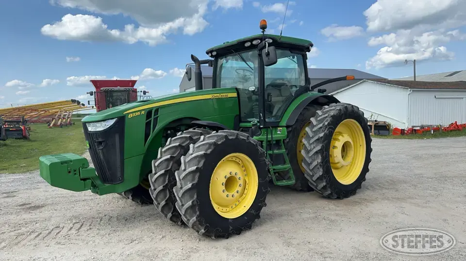 2011 John Deere 8335R MFWD Tractor