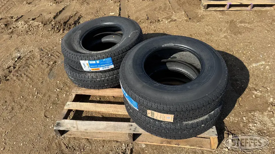 (4) Durun ST235/80R16 trailer tires Passenger-Light Truck Tire