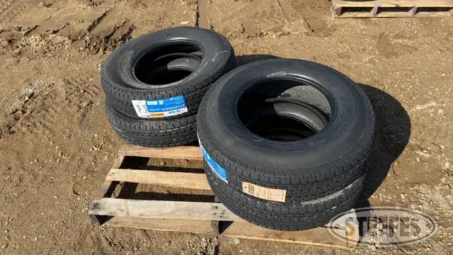 (4) Durun ST235/80R16 trailer tires
