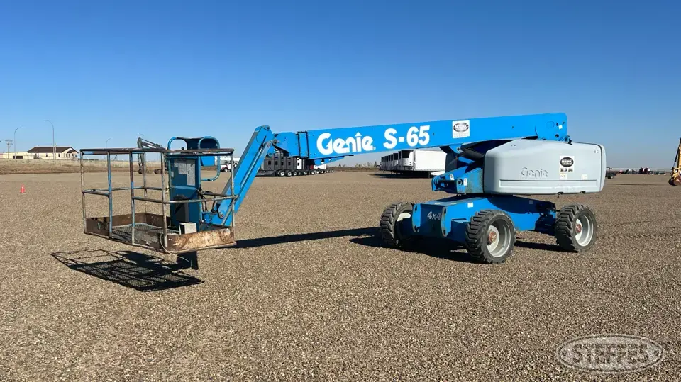 2003 Genie S-65 Boom Lift