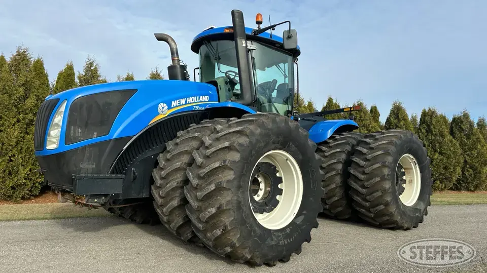 2012 New Holland T9.505 4WD Tractor