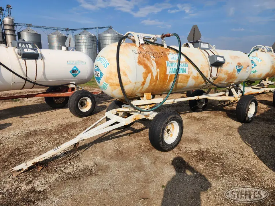 1,000 gal. NH3 tank NH3 Trailers-Tank