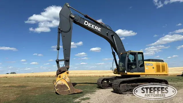 2011 Deere 350D LC