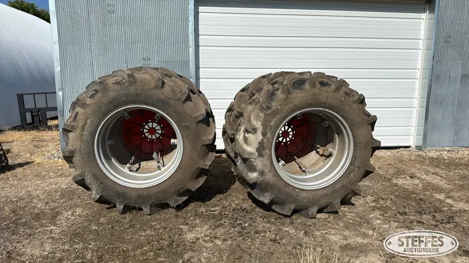 Set of combine duals Tractor-Implement Tire