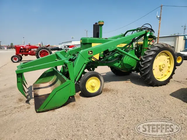 1957 John Deere 720