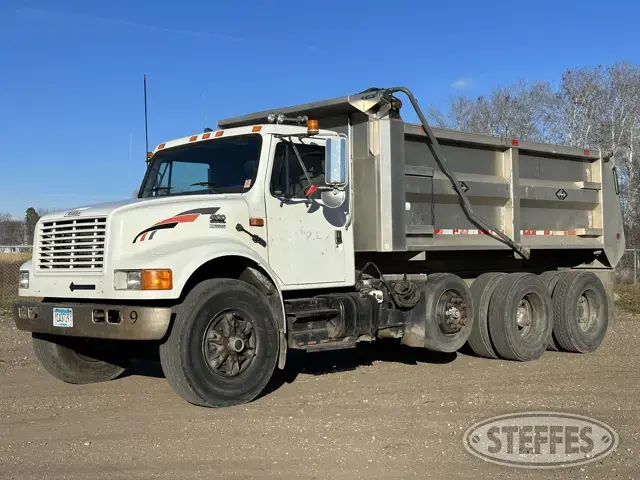 1995 International 4900