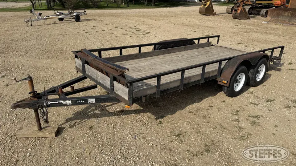2000 Carry-On Utility Trailer
