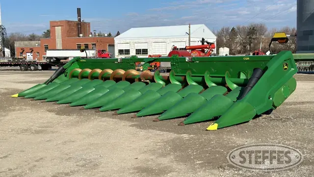 2022 John Deere C12R