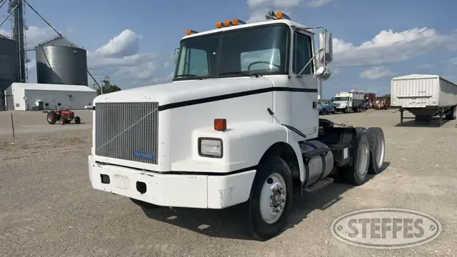 1992 White GMC