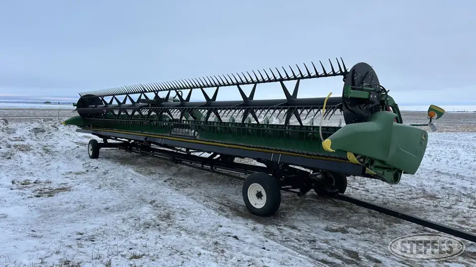 2019 John Deere 745FD Draper Head