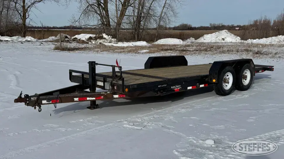 2011 PJ Trailers Flatbed Trailer