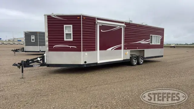2018 American Surplus & Mfg. Ice Castle