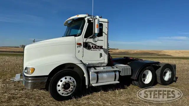 2004 International 9200i