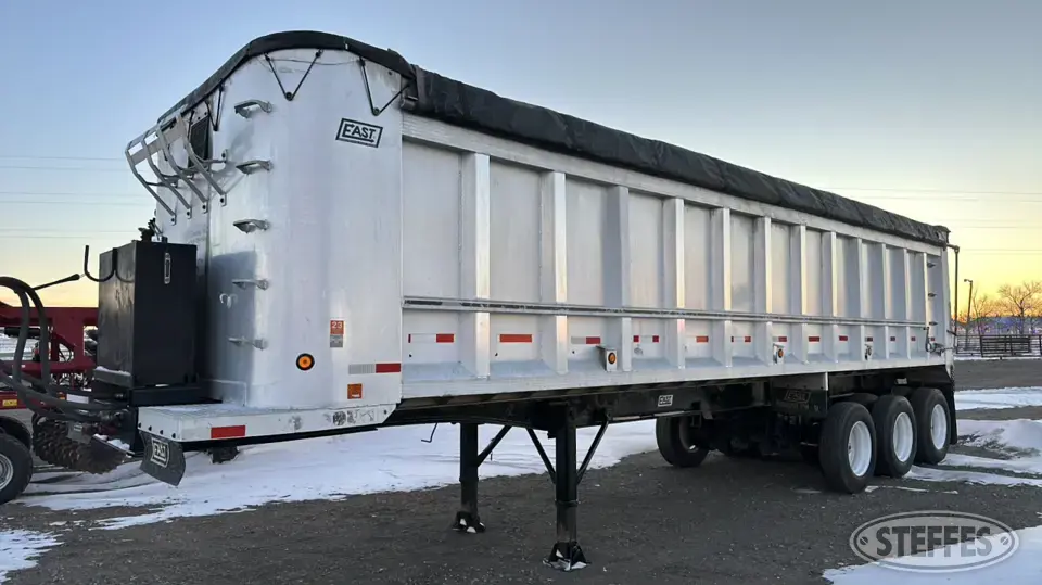 1989 East End Dump Trailer
