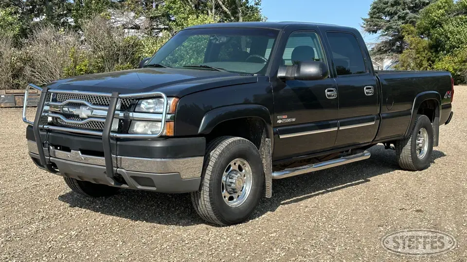 2003 Chevrolet 2500HD 3 Quarter Ton Pickup