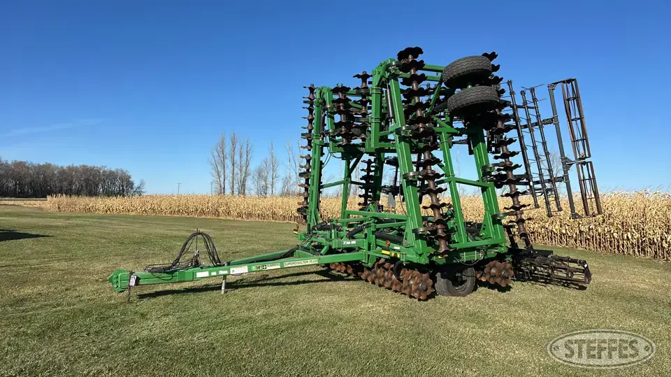 2011 Summers Supercoulter Plus Vertical Tillage