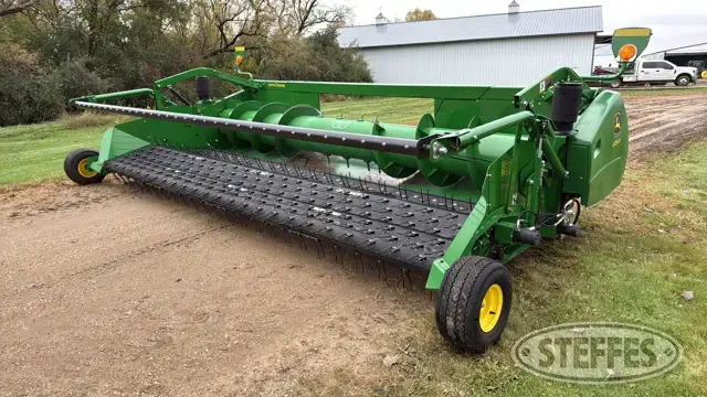 2016 John Deere 615P