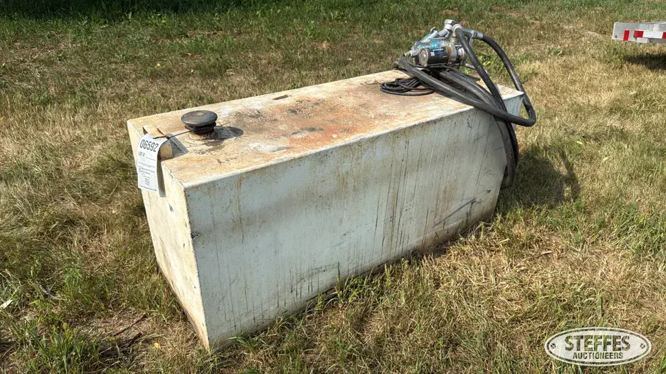 Approx. 100 gal. fuel transfer tank Fuel Tank