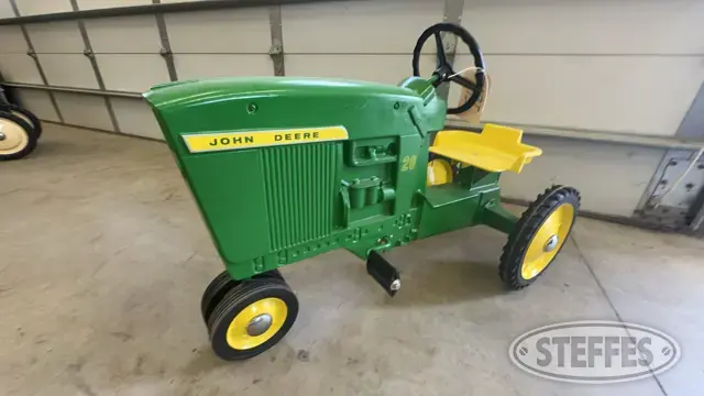 1965 John Deere 20