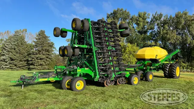 2023 John Deere N560