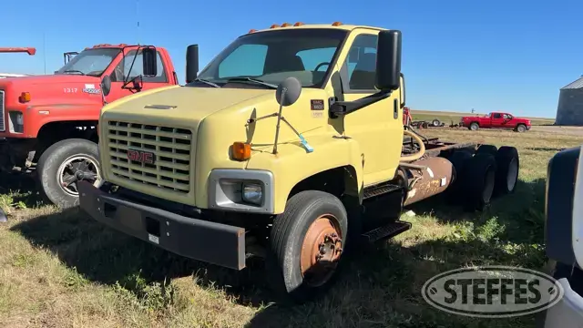 2003 GMC C6500