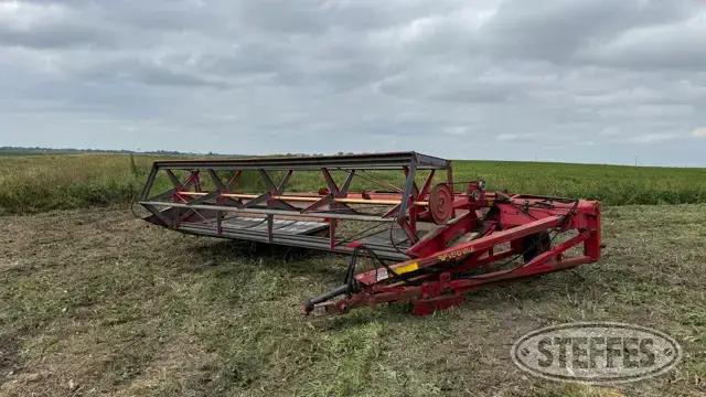 1976 Versatile 10