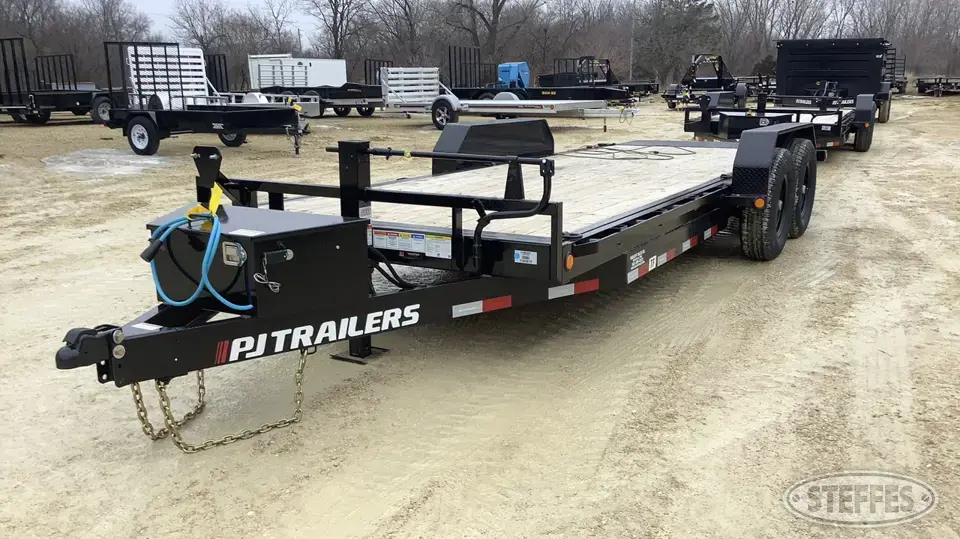 2023 PJ Trailers TF202 Flatbed Trailer