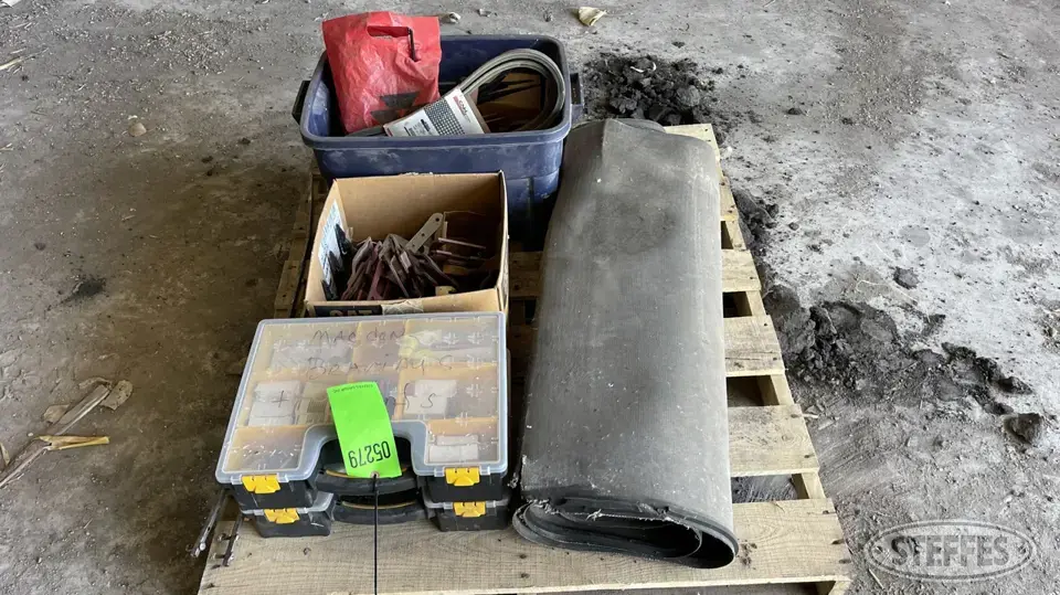MacDon Ag Equipment Part