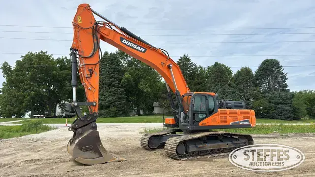 2022 Doosan DX420LC-5