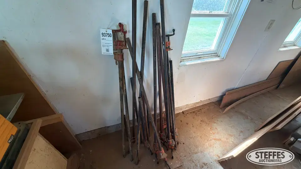 Pipe clamps Shop Equipment-Other
