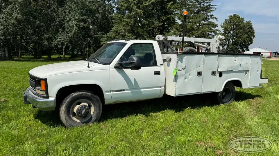 1997 Chevrolet Cheyenne 3500 Service Utility Truck