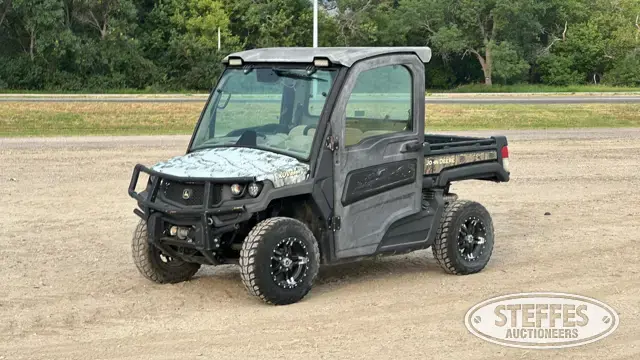 2019 John Deere Gator XUV835R