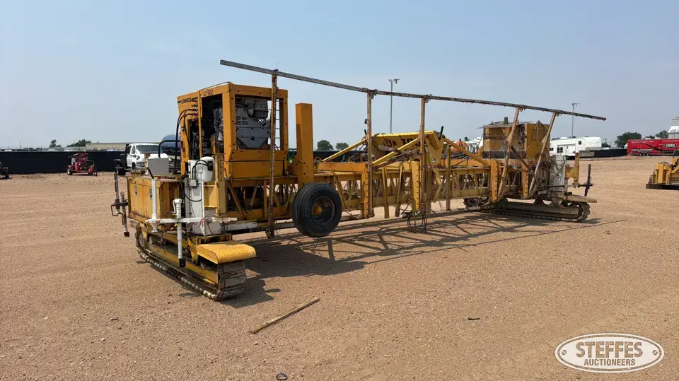 1991 Gomaco TC400B Paving Equipment
