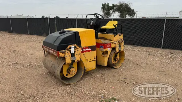 1994 Dynapac CC122