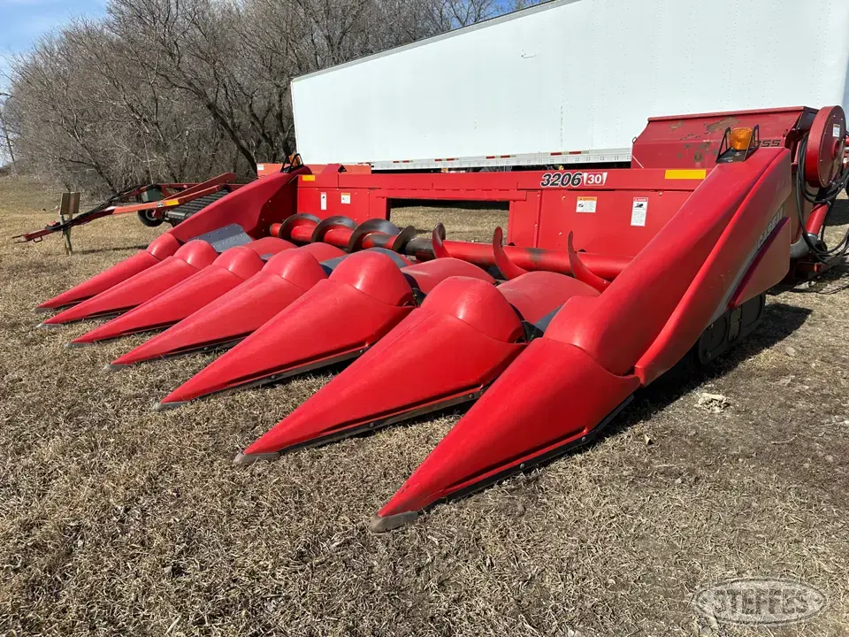 2012 Case IH 3206 Corn Head